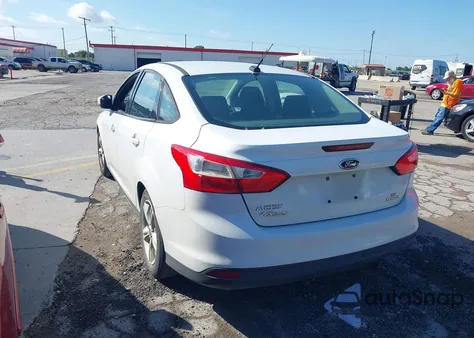 2014 Ford Focus Se z USA, uszkodzony, nr VIN 1FADP3F23EL302031